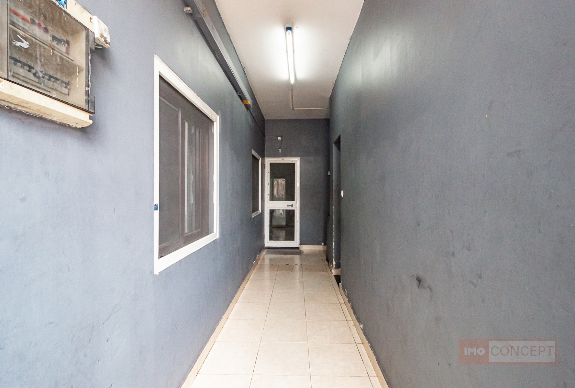 Foto de Vivenda V6 Duplex, Localizada no Miramar, Disponível para Venda