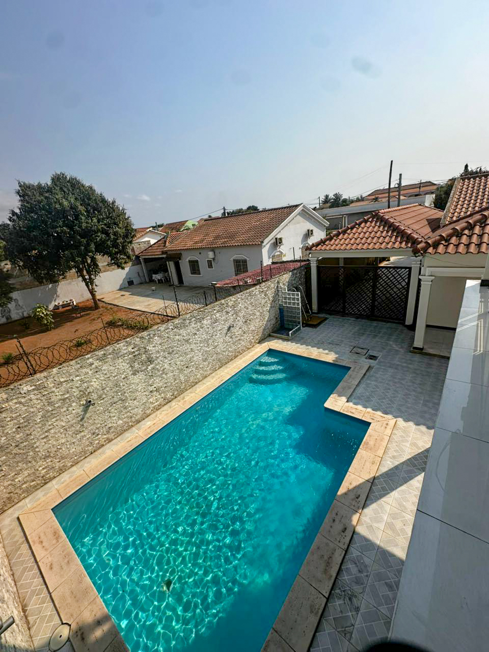 Foto de Vende-se Vivenda V6 Patriota