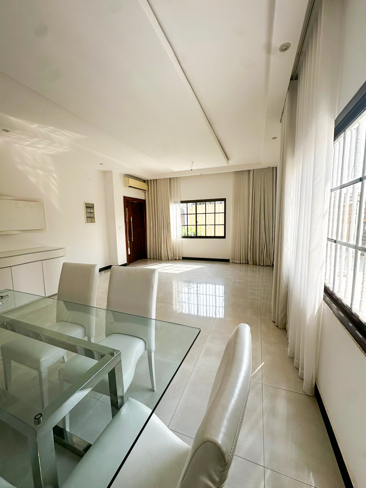 Foto de Vende-se Vivenda V6 Patriota