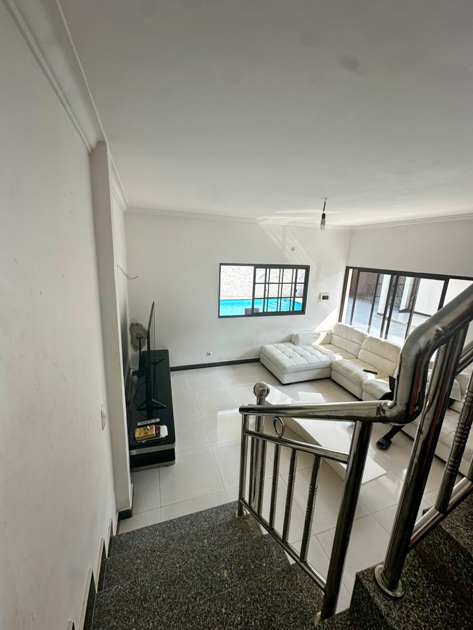 Foto de Vende-se Vivenda V6 Patriota